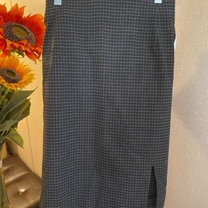 WOMANS Skirt BJC 22/24